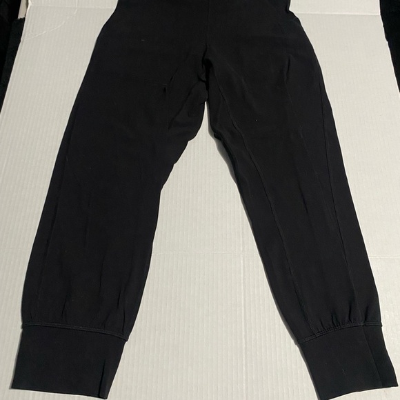 Lululemon Athletica Black Leggings Comfortable Versatility - Picture 1 of 15